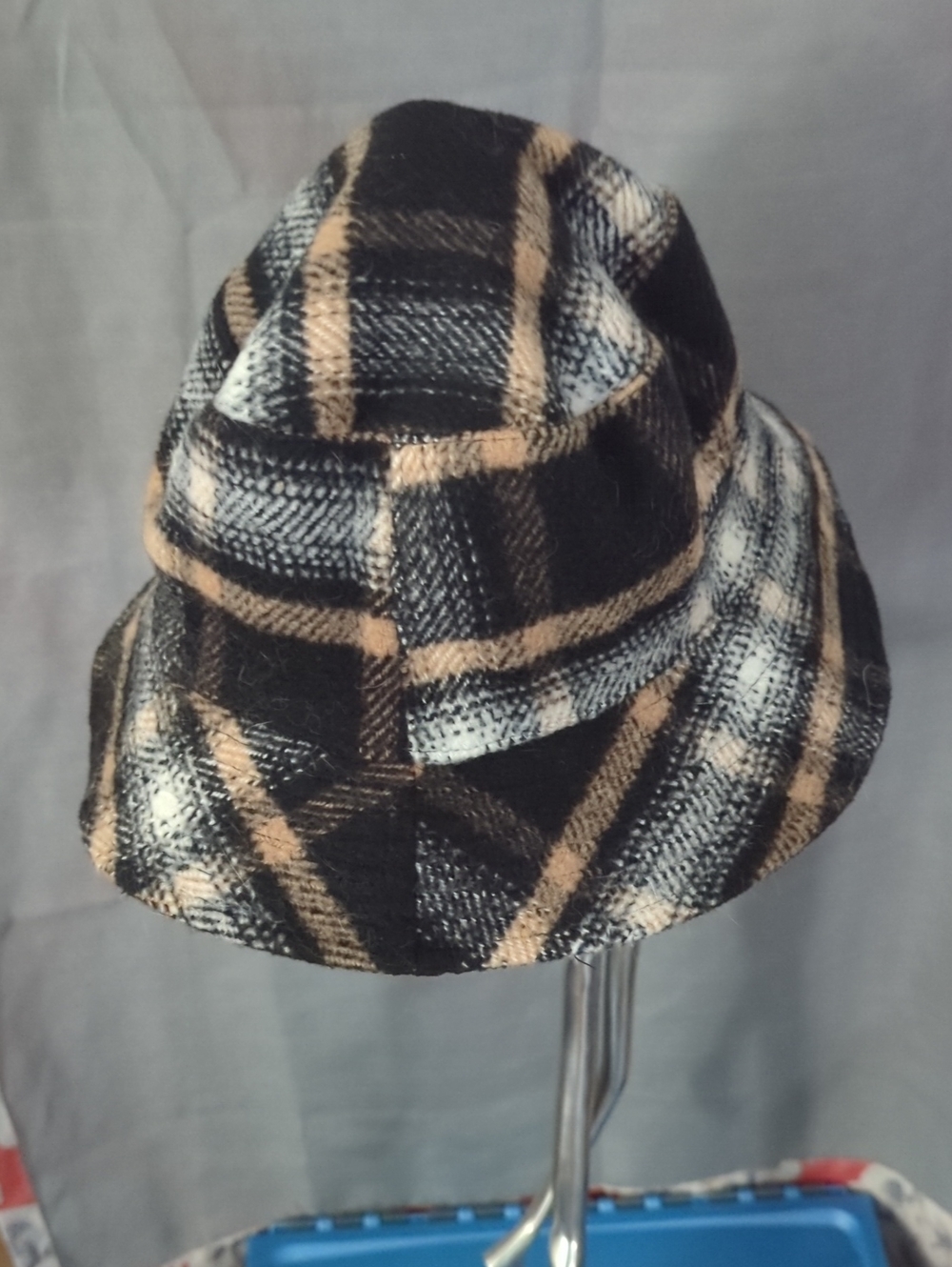 Hat set - Picture 10 of 11
